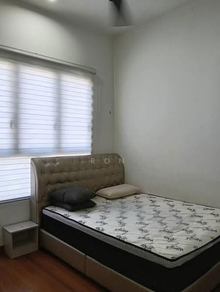 Kondominium untuk Disewa di Park Villa - Ron - Bedroom - PropertyGuru.com.my