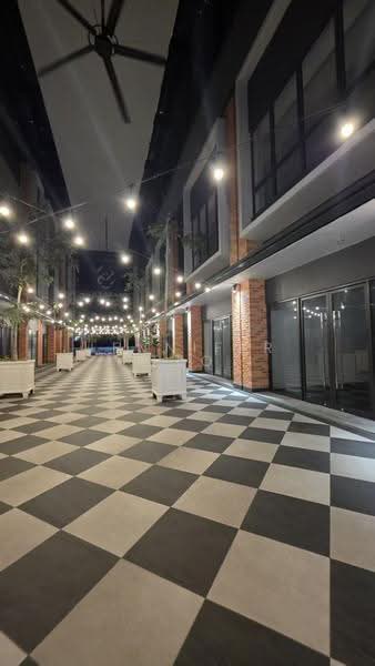 Shop for Rent in Bandar Gamuda Gardens (Rawang) - Jennifer Teo - Exterior - PropertyGuru.com.my