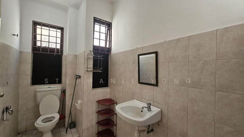 Terraced House for Sale in Alam Damai (Cheras) - Stephanie Yong - Bathroom - PropertyGuru.com.my