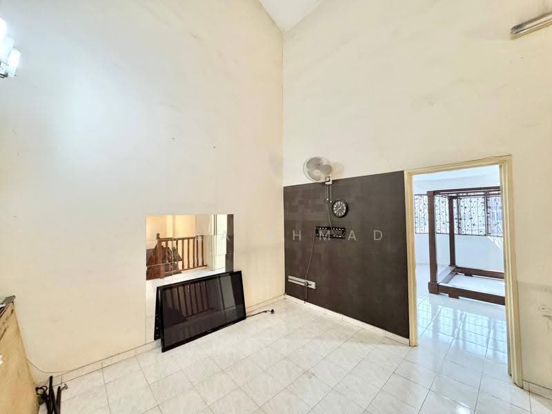 Rumah Teres 2-Tingkat untuk Dijual di Seksyen 7 (Shah Alam) - Riza Ahmad - Interior - PropertyGuru.com.my