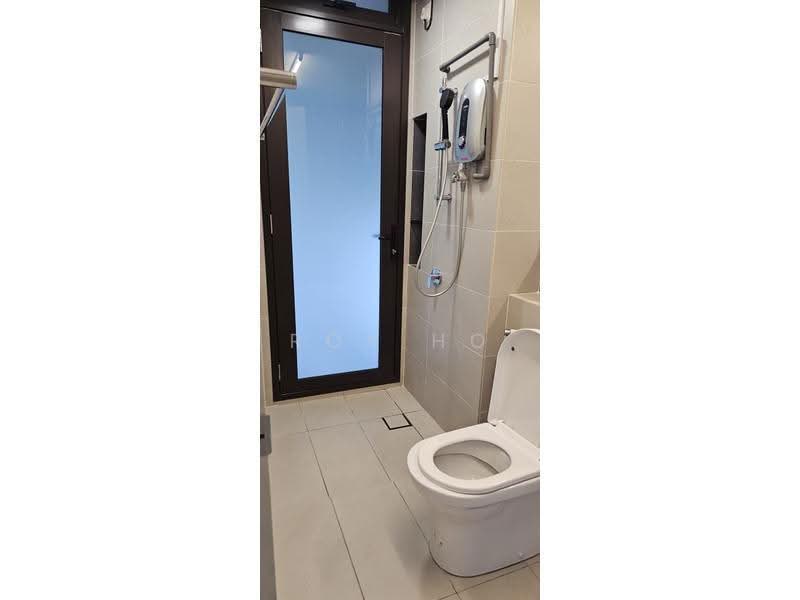 Service Residence for Rent at Putra Residence - Roy Ho - Bathroom - PropertyGuru.com.my