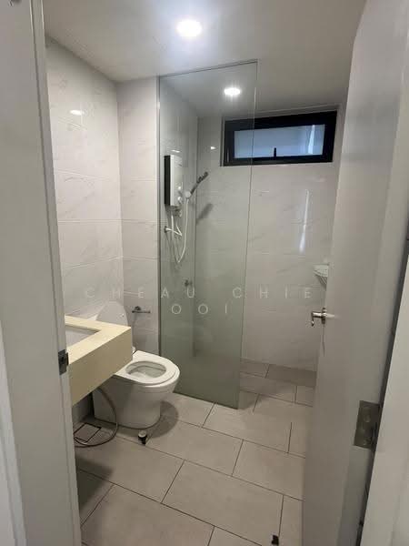 Kondominium untuk Disewa di Vertu Resort - Cheau Chie Ooi - Bathroom - PropertyGuru.com.my