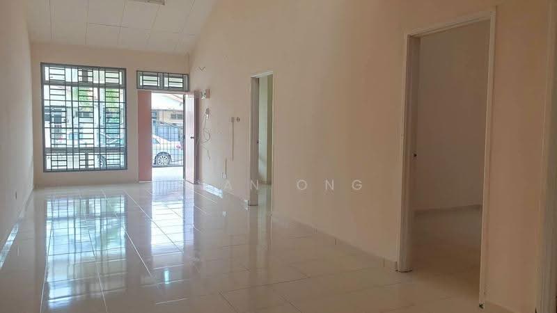 Rumah Teres 1-Tingkat untuk Dijual di Pulai (Johor) - Ivan Ong - Living Room - PropertyGuru.com.my