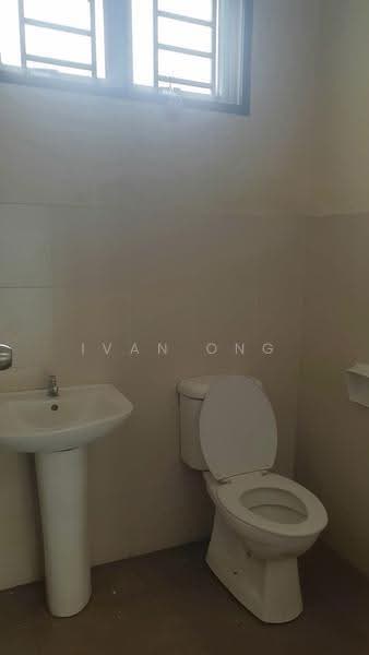 Rumah Teres 1-Tingkat untuk Dijual di Pulai (Johor) - Ivan Ong - Bathroom - PropertyGuru.com.my