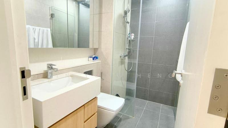 Kediaman Servis untuk Dijual di TRX Residences - Jin Yong Heng - Bathroom - PropertyGuru.com.my