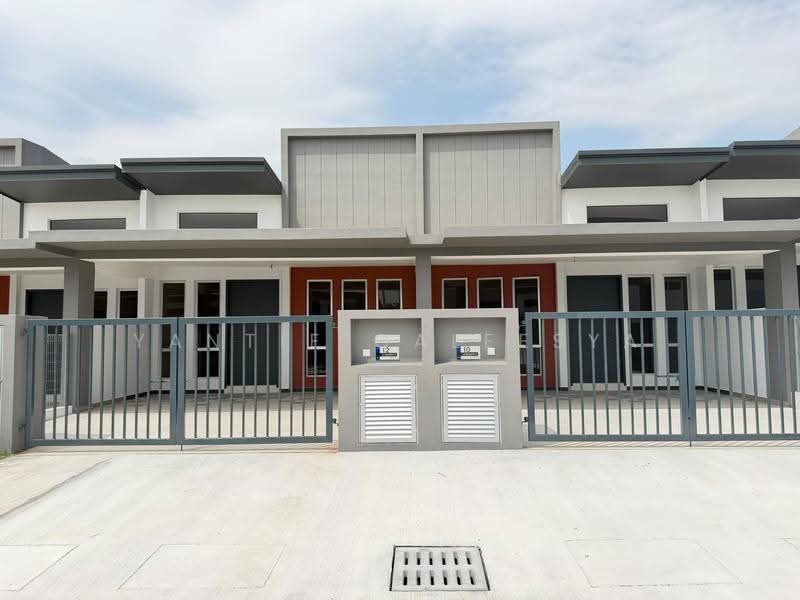 Rumah Teres untuk Dijual di Dengkil (Selangor) - Yantie Qaleesya - Exterior - PropertyGuru.com.my