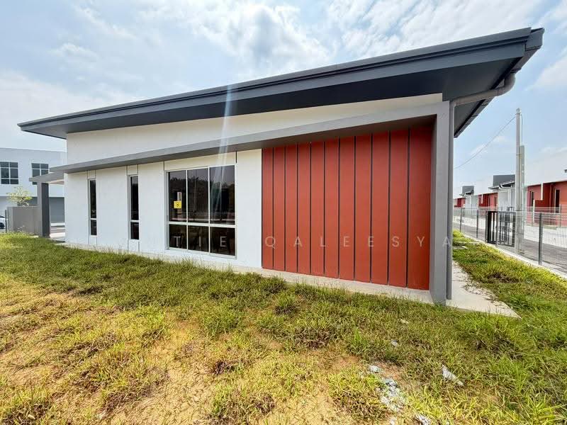Rumah Teres untuk Dijual di Dengkil (Selangor) - Yantie Qaleesya - Exterior - PropertyGuru.com.my