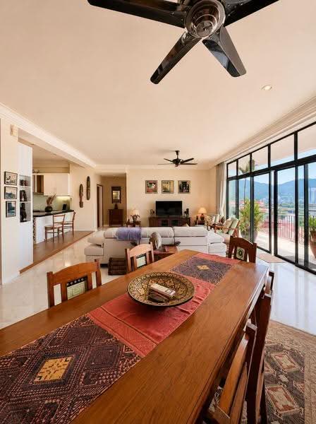 Condominium for Sale at Sri Golden Bay Condominium - KK Kwok - Living Room - PropertyGuru.com.my