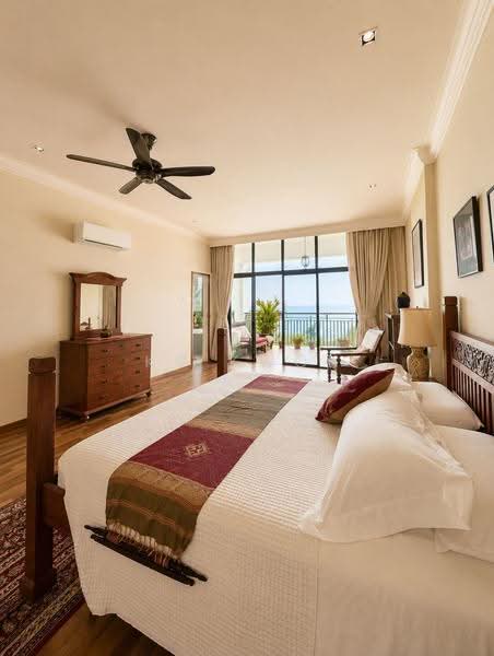Condominium for Sale at Sri Golden Bay Condominium - KK Kwok - Bedroom - PropertyGuru.com.my
