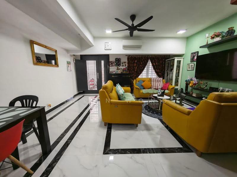 Rumah Teres 2-Tingkat untuk Dijual di Batu Caves (Selangor) - Kevan Wong - Living Room - PropertyGuru.com.my