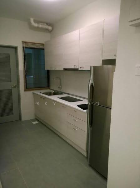 Kediaman Servis untuk Dijual di DK Senza - Sky Choo - Kitchen - PropertyGuru.com.my