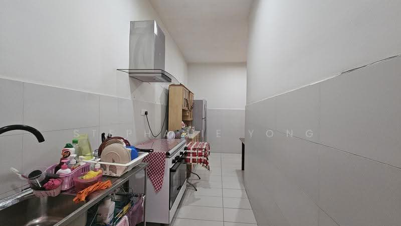 Terraced House for Sale in Alam Damai (Cheras) - Stephanie Yong - Kitchen - PropertyGuru.com.my