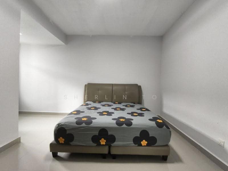 Semi-Detached House for Sale in Setia Tropika (Johor Bahru) - Sherlin To - Bedroom - PropertyGuru.com.my
