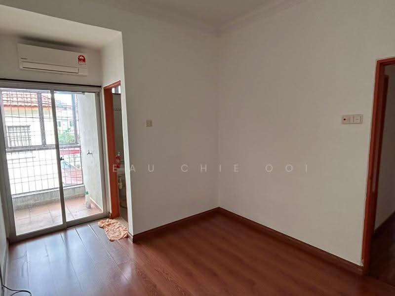 Rumah Teres 2-Tingkat untuk Dijual di Taman Bukit (Bukit Mertajam) - Cheau Chie Ooi - Balcony - PropertyGuru.com.my