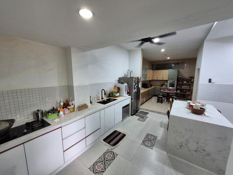 Semi-Detached House for Sale in Damansara Legenda (Petaling Jaya) - Chester Cheng - PropertyGuru.com.my