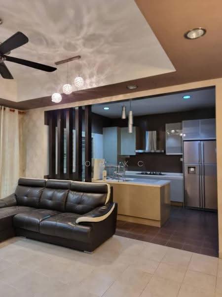 Rumah Bandar untuk Dijual di Sunway Damansara (Kota Damansara) - Loh KC - Living Room - PropertyGuru.com.my