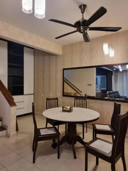 Rumah Bandar untuk Dijual di Sunway Damansara (Kota Damansara) - Loh KC - Dining Room - PropertyGuru.com.my