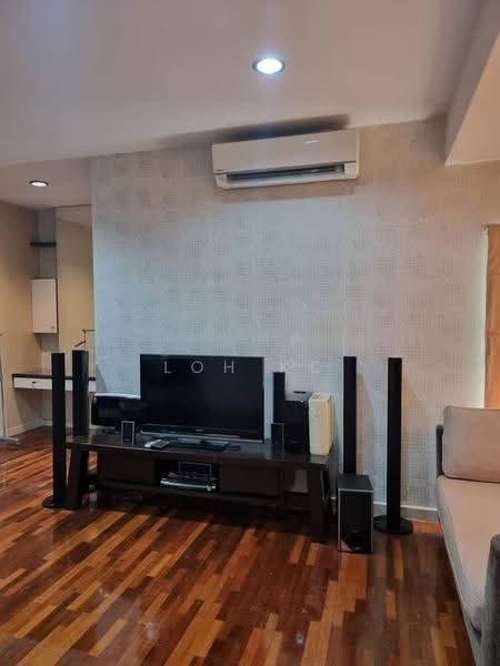 Rumah Bandar untuk Dijual di Sunway Damansara (Kota Damansara) - Loh KC - Living Room - PropertyGuru.com.my