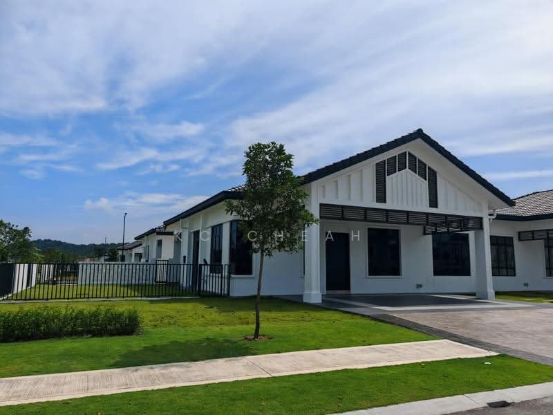 1-storey Terraced House for Rent in Eco Grandeur (Puncak Alam) - KC Cheah - Exterior - PropertyGuru.com.my