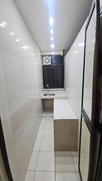 Condominium for Rent at Juta Mines - Low Kok Pin - Kitchen - PropertyGuru.com.my