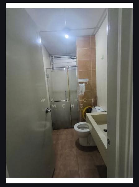 Kondominium untuk Disewa di Platinum Lake PV 13 - Wallace Wong - Bathroom - PropertyGuru.com.my