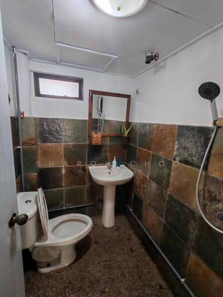 Apartment for Sale at Subang Perdana Goodyear Court 3 - Sharon Choo - Bathroom - PropertyGuru.com.my