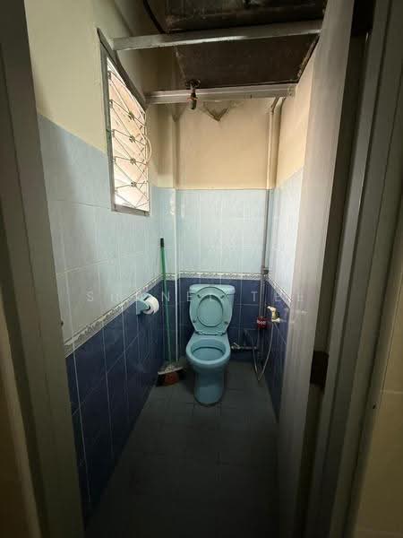 Shop for Sale in Kluang (Johor) - Shanel Tee - PropertyGuru.com.my