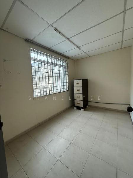 Shop for Sale in Kluang (Johor) - Shanel Tee - PropertyGuru.com.my