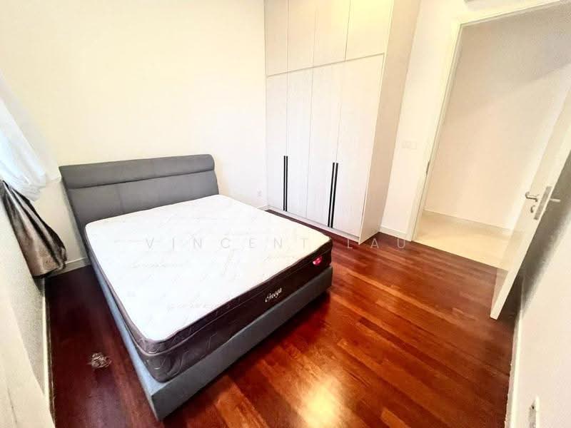 Condominium for Sale at Pavilion Hilltop - Vincent Lau - Bedroom - PropertyGuru.com.my