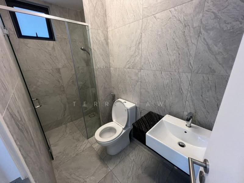 Service Residence for Rent at The Goodwood Residence - Terry Law - Bathroom - PropertyGuru.com.my
