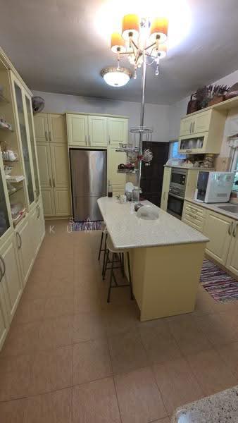 Semi-Detached House for Sale in Kota Damansara (Selangor) - Sanjay Kumar Sadananthan - Kitchen - PropertyGuru.com.my