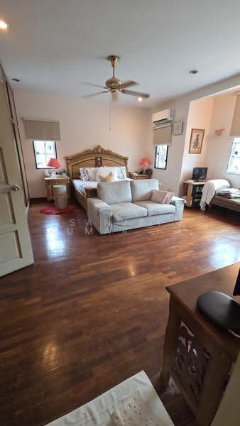 Semi-Detached House for Sale in Kota Damansara (Selangor) - Sanjay Kumar Sadananthan - Bedroom - PropertyGuru.com.my