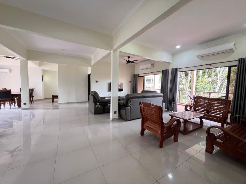 Kondominium untuk Dijual di Tanjung Biru - Najah Kadir - Living Room - PropertyGuru.com.my