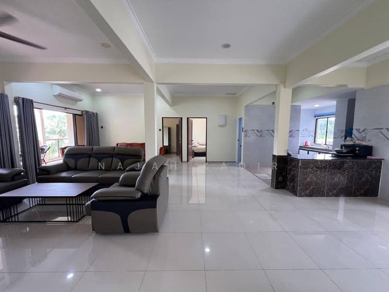 Kondominium untuk Dijual di Tanjung Biru - Najah Kadir - Living Room - PropertyGuru.com.my