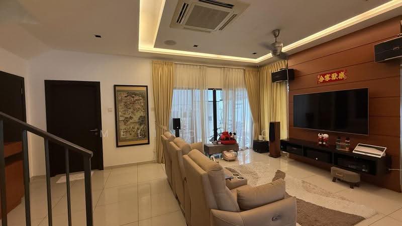 Rumah Berkembar untuk Dijual di Jade Hills (Kajang) - Melinda Goh - Living Room - PropertyGuru.com.my