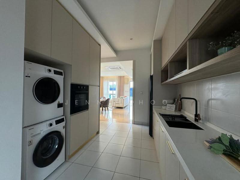 Terraced House for Sale in Rawang (Selangor) - Jenny Khoo - Kitchen - PropertyGuru.com.my