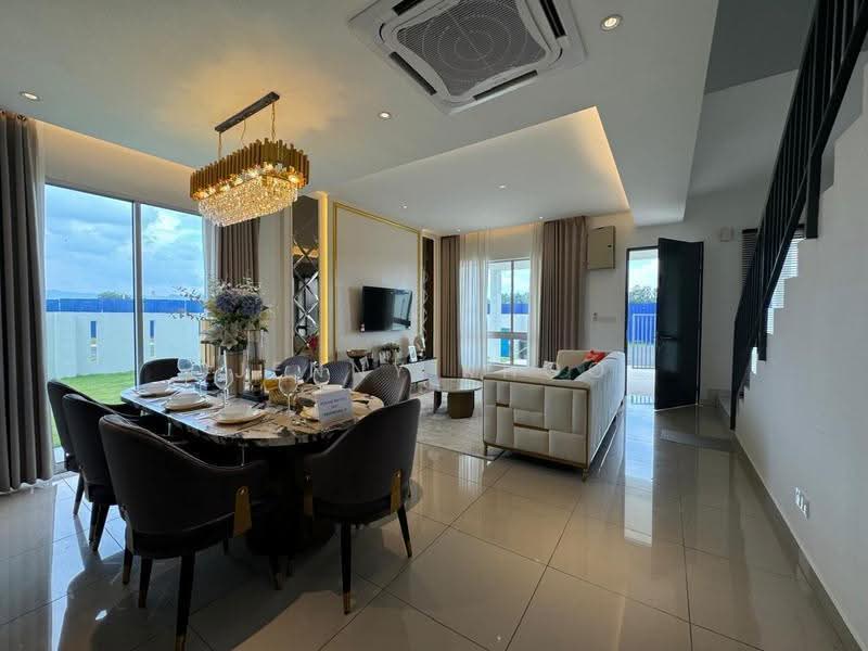 Terraced House for Sale in Rawang (Selangor) - Jenny Khoo - Dining Room - PropertyGuru.com.my
