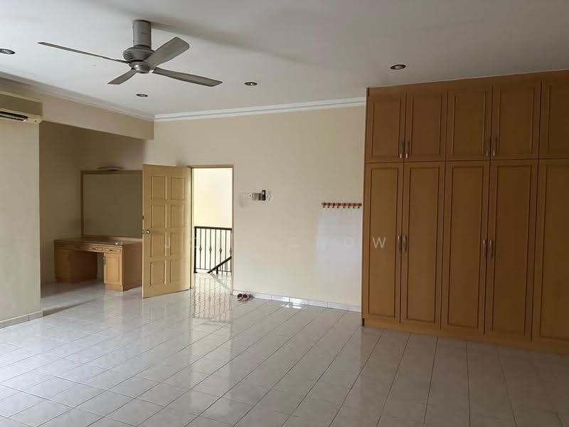 Terraced House for Sale in Bukit Rahman Putra (Sungai Buloh) - Joey Chow - Bedroom - PropertyGuru.com.my