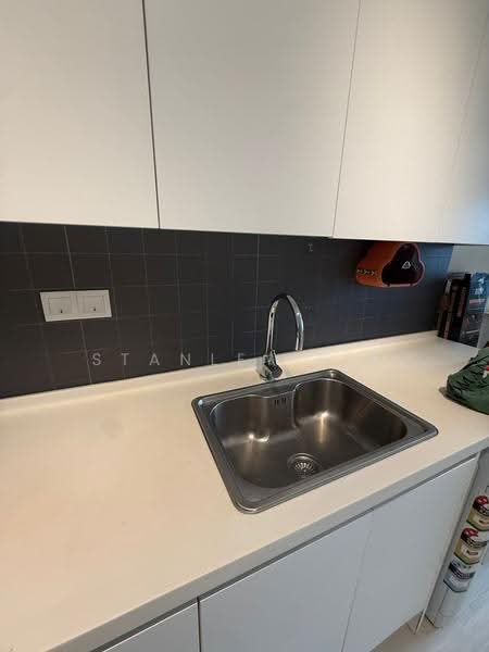 Kondominium untuk Dijual di Urbana Residences - Stanley Sia - Kitchen - PropertyGuru.com.my