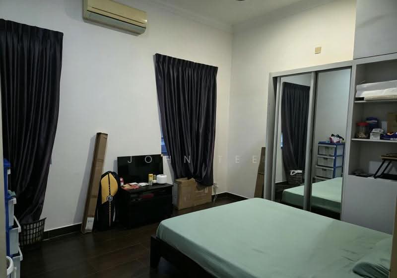 Rumah Berkembar untuk Dijual di Setia Damai (Setia Alam) - John Tee - Bedroom - PropertyGuru.com.my