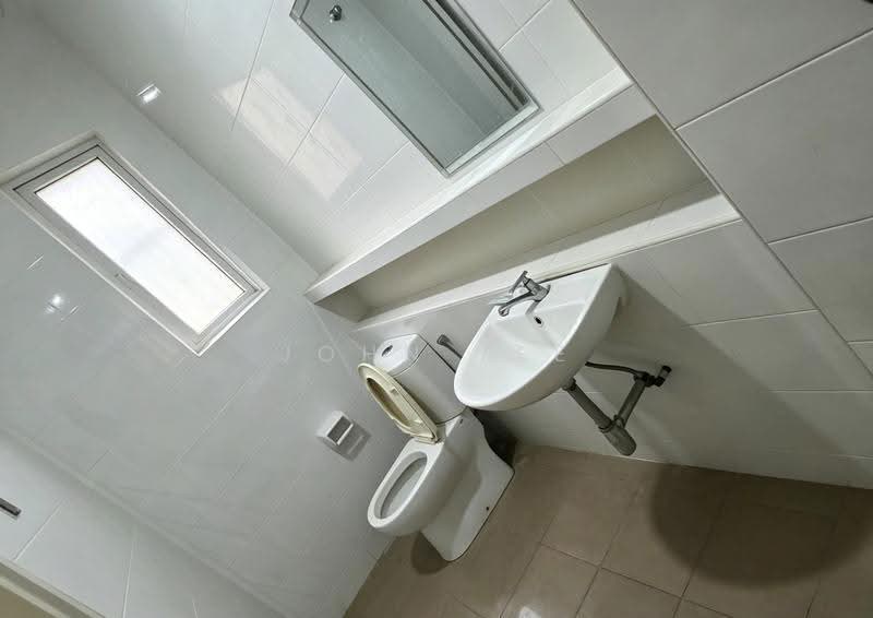 Rumah Berkembar untuk Dijual di Setia Damai (Setia Alam) - John Tee - Bathroom - PropertyGuru.com.my