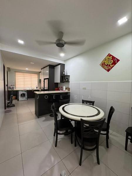 3-storey Terraced House for Sale in Klang (Selangor) - Joel Sia - Kitchen - PropertyGuru.com.my