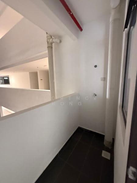 Service Residence for Sale at RESIDENSI IDAMAN RIA - Florence Hong - Corridor - PropertyGuru.com.my