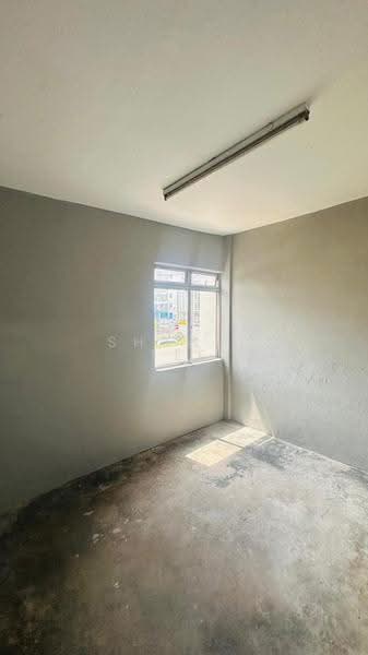 Rumah Flat untuk Dijual di Jalan Haji Manan Flat - Shanel Tee - Interior - PropertyGuru.com.my