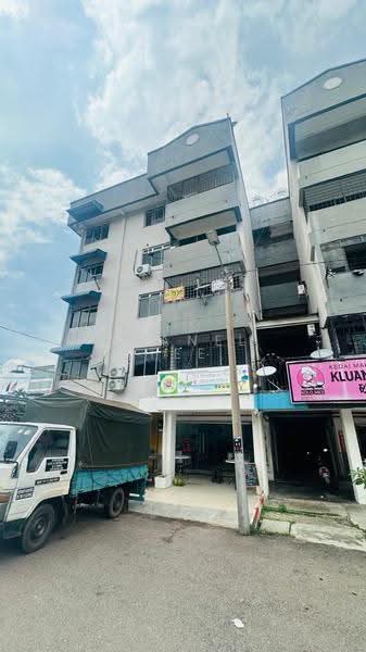 Rumah Flat untuk Dijual di Jalan Haji Manan Flat - Shanel Tee - Exterior - PropertyGuru.com.my