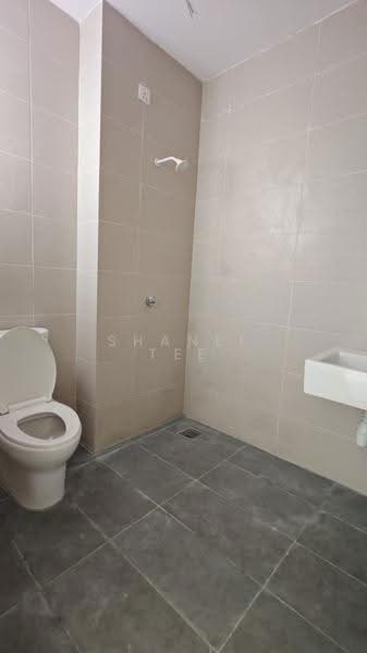 Rumah Teres 2-Tingkat untuk Dijual di Bandar Seri Impian (Kluang) - Shanel Tee - Bathroom - PropertyGuru.com.my