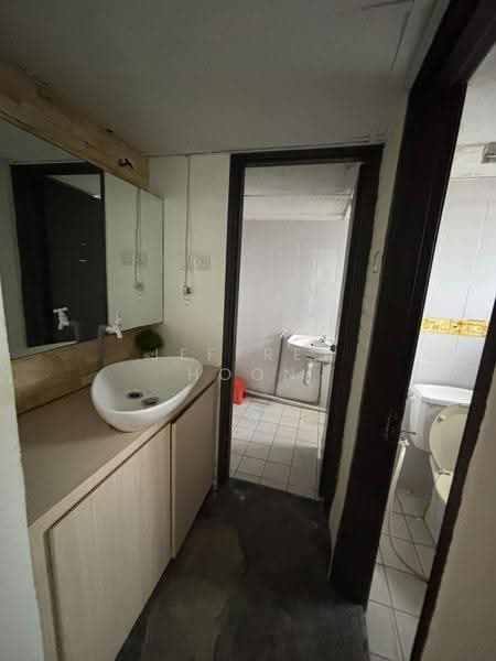 Kedai untuk Disewa di Lintang Pekan Baru (Klang) - Jeffrey Hoon - Bathroom - PropertyGuru.com.my