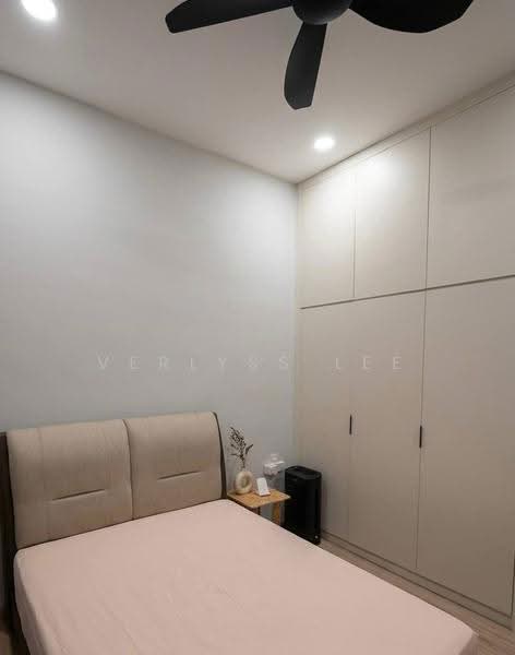 Kediaman Servis untuk Disewa di Aera Residence - Verlyss Lee - Bedroom - PropertyGuru.com.my