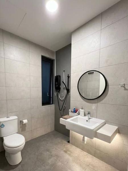 Kediaman Servis untuk Disewa di Aera Residence - Verlyss Lee - Bathroom - PropertyGuru.com.my