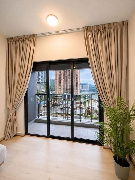 Kondominium untuk Disewa di D'Terra Residences - Boon Peng - Balcony - PropertyGuru.com.my